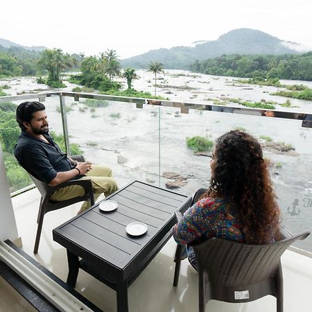 The Anchorage Athirapilly Resort Athirapalli Kültér fotó
